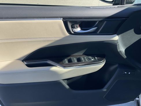 Used 2018 Honda Clarity Plug-In Hybrid image 15