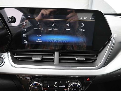 New 2026 Chevrolet Trax LT w/ LT Convenience Package image 7