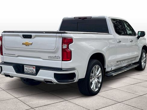 Used 2024 Chevrolet Silverado 1500 High Country w/ High Country Premium Package image 14