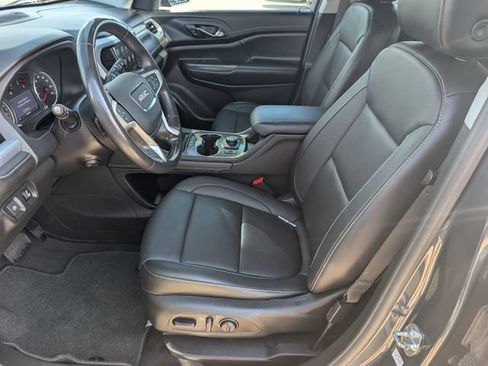 Used 2020 GMC Acadia SLT w/ Premium Package FWD image 8