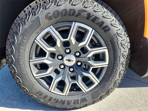 New 2026 Chevrolet Colorado Z71 w/ Technology Package image 34