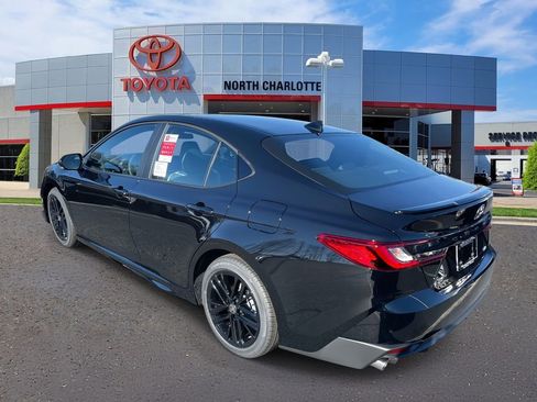 New 2026 Toyota Camry SE image 8