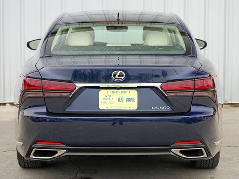 Used 2022 Lexus LS 500 image 53