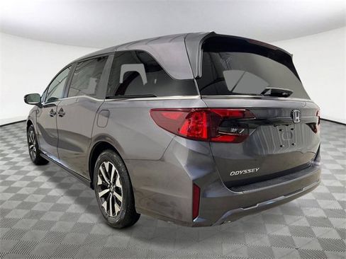 New 2026 Honda Odyssey EX-L image 5