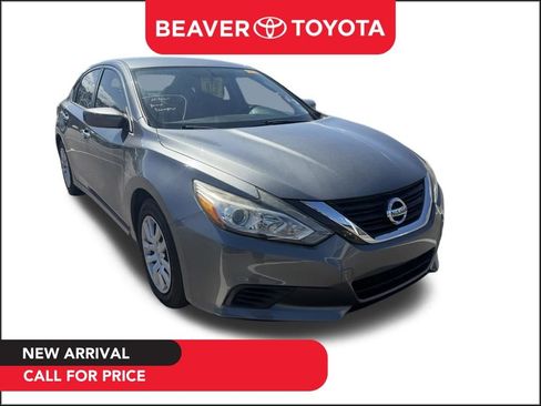 Used 2018 Nissan Altima 2.5 S image 1