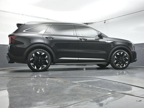 Used 2025 Kia Sorento SX FWD image 43