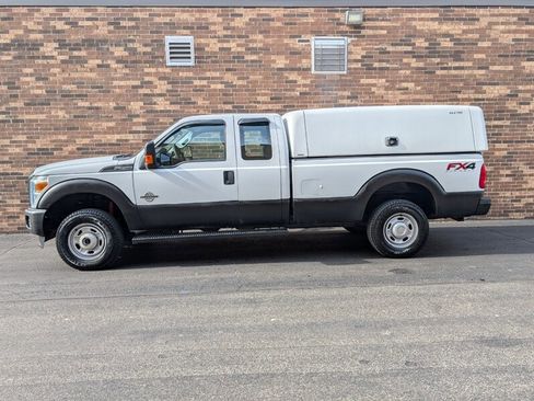 Used 2015 Ford F250 XL w/ Power Equipment Group AWD/4WD image 7
