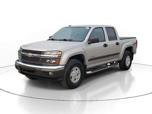 Used 2005 Chevrolet Colorado LS AWD/4WD image 2