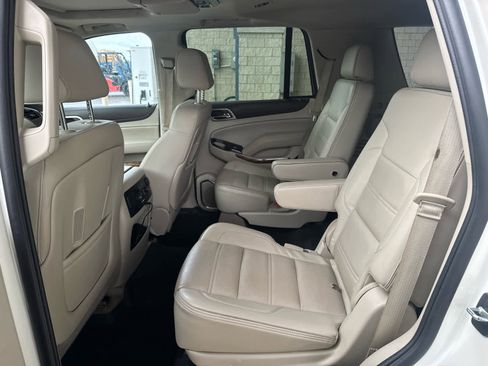 Used 2015 GMC Yukon Denali w/ Touring Package image 19