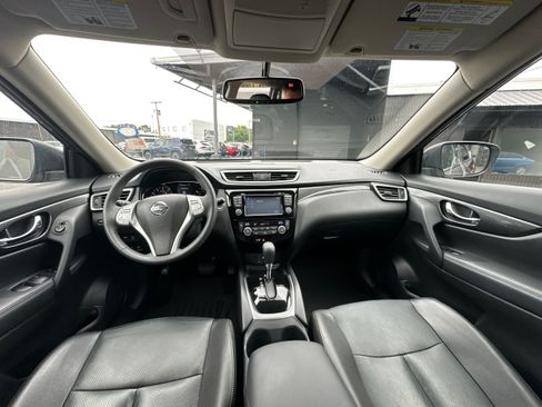 Used 2016 Nissan Rogue SL AWD/4WD image 28