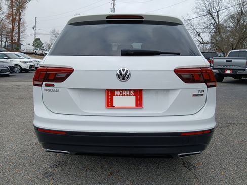 Used 2018 Volkswagen Tiguan S w/ 3rd Row Seat Package image 7