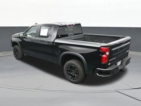 Used 2024 Chevrolet Silverado 1500 ZR2 w/ Technology Package AWD/4WD image 65