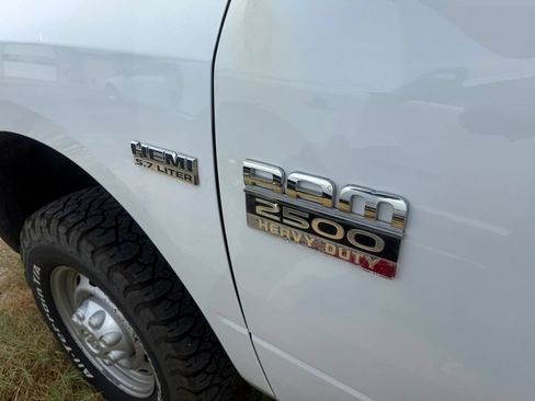 Used 2010 Dodge Ram 2500 Truck ST w/ ST Popular Equipment Group AWD/4WD image 11