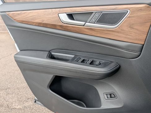 New 2026 Volkswagen Atlas SE image 19