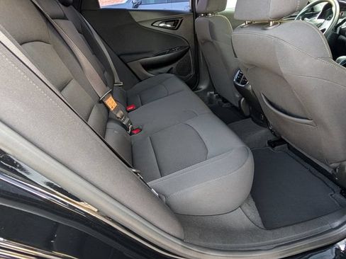 Used 2024 Chevrolet Malibu LT FWD image 19