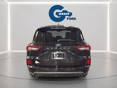 Used 2024 Ford Escape ST-Line w/ Tech Pack #1 FWD image 9