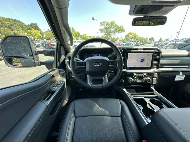New 2026 Ford F250 Lariat w/ Black Appearance Package AWD/4WD image 36