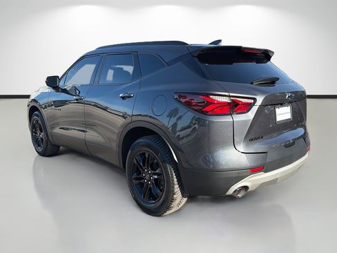 Used 2022 Chevrolet Blazer LT w/ Sound & Technology Package FWD image 5