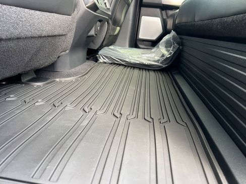 New 2025 Ford F150 Platinum w/ Equipment Group 702A High image 13