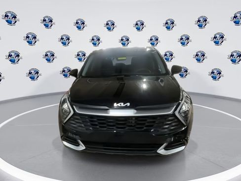 Certified 2023 Kia Sportage LX image 3