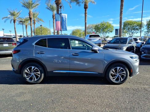 Used 2022 Buick Envision Essence w/ Technology Package I image 4