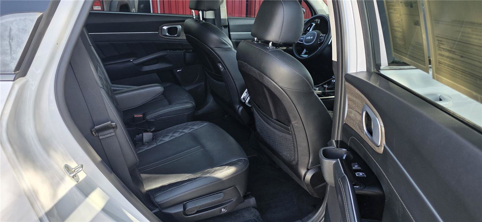Used 2022 Kia Sorento SX Prestige AWD/4WD image 13