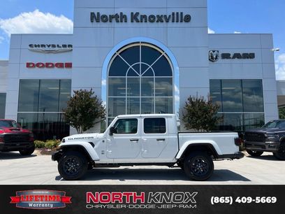 New 2026 Jeep Gladiator Sport