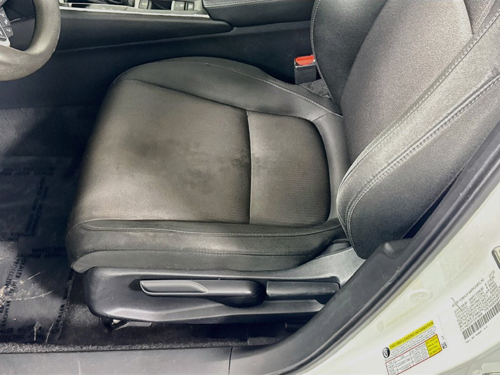 Used 2020 Honda Accord LX image 22