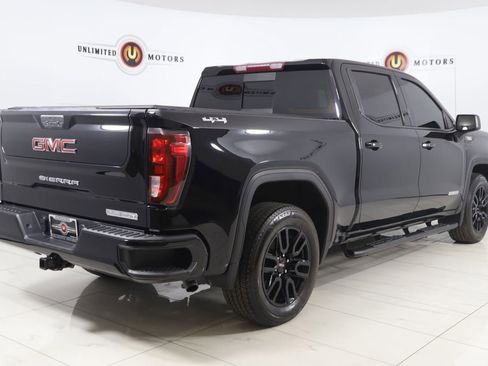 Used 2022 GMC Sierra 1500 Elevation w/ Preferred Package image 3