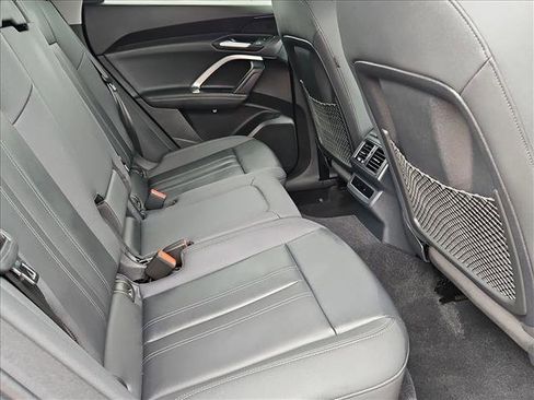 Certified 2025 Audi Q5 Premium w/ Convenience Package AWD/4WD image 21