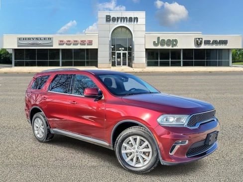 Used 2021 Dodge Durango SXT image 1