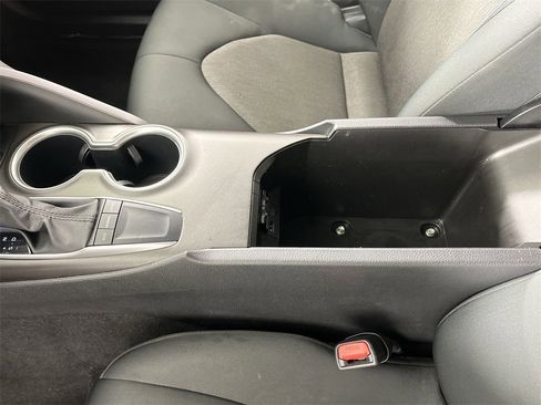 Used 2023 Toyota Camry LE image 20