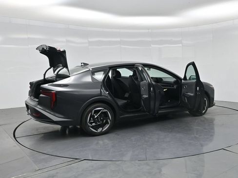 New 2026 Kia K4 EX FWD image 4