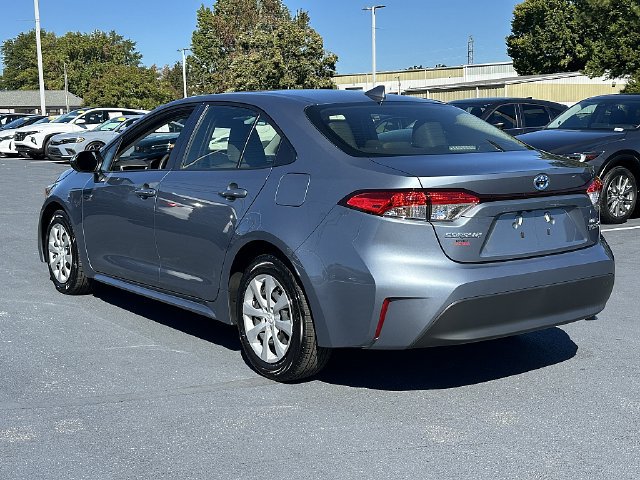 Used 2023 Toyota Corolla LE FWD image 6