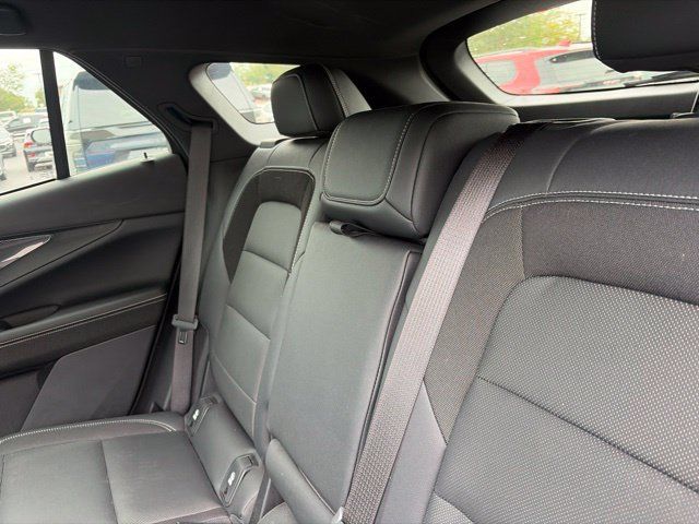 Used 2024 Chevrolet Blazer EV LT AWD/4WD image 19
