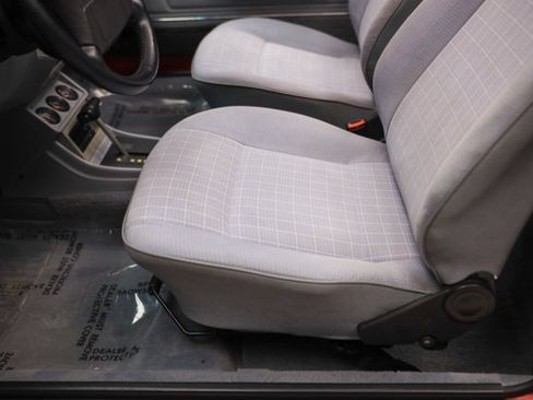 Used 1990 Volkswagen Cabriolet FWD image 56