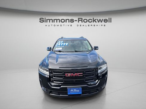 Used 2023 GMC Acadia SLE w/ Driver Convenience Package AWD/4WD image 8