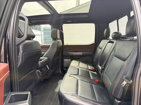 Used 2021 Ford F150 Lariat w/ Equipment Group 502A High AWD/4WD image 26