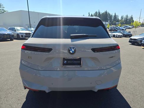 Used 2026 BMW iX xDrive45 AWD/4WD image 4