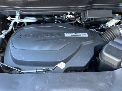 Used 2019 Honda Pilot Elite image 54