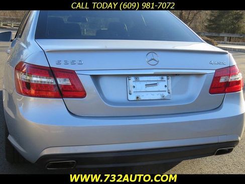 Used 2012 Mercedes-Benz E 350 4MATIC Sedan image 8
