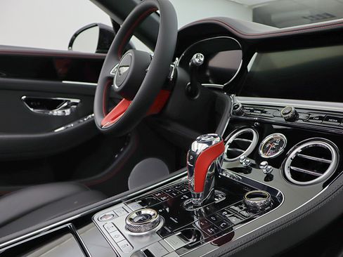 New 2026 Bentley Continental GTC image 38