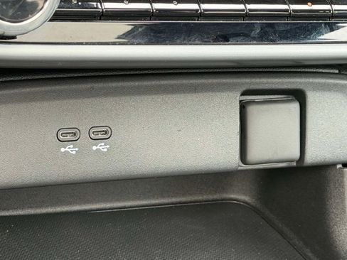 Used 2024 Honda Prologue Touring image 30