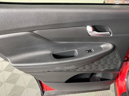 Used 2020 Hyundai Santa Fe SEL FWD image 24