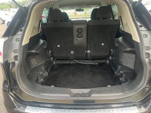 Used 2016 Nissan Rogue S FWD image 13