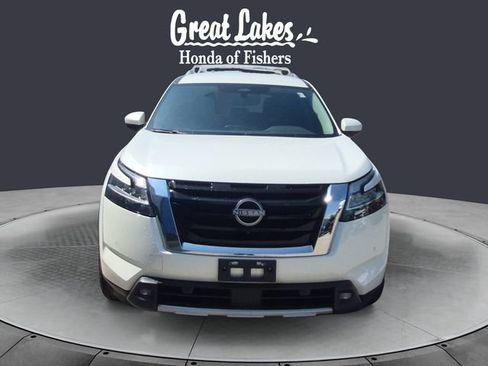 Used 2022 Nissan Pathfinder SL w/ Cargo Package AWD/4WD image 8