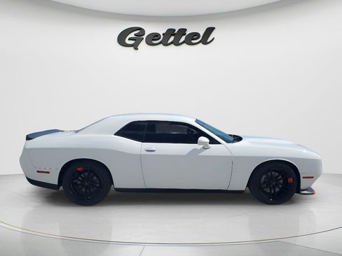 Used 2023 Dodge Challenger GT RWD image 4