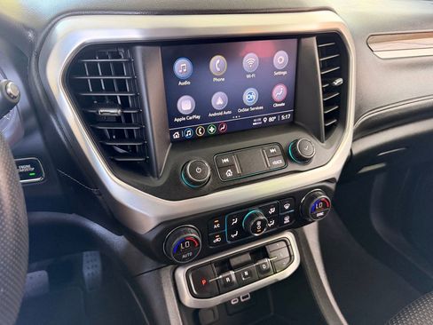 Used 2023 GMC Acadia SLE w/ Driver Convenience Package FWD image 25