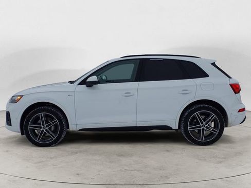 Used 2023 Audi Q5 e Prestige image 2