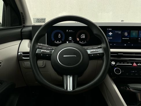 Used 2025 Hyundai Tucson SEL image 33